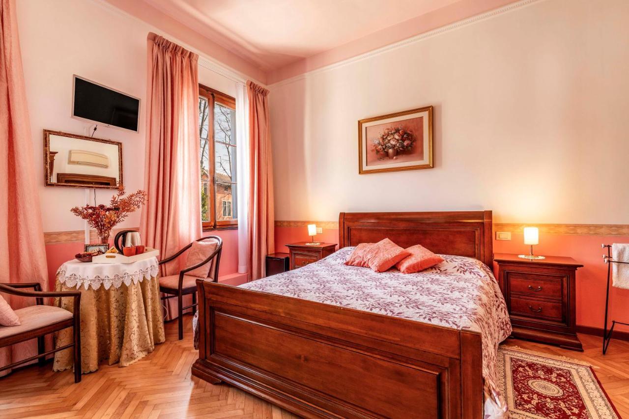 Bed And Breakfast Casa Delle Rose Lido Venezia Lido di Venezia Eksteriør bilde