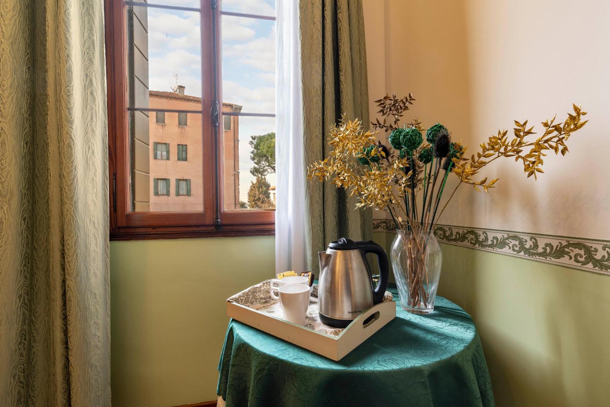 Bed And Breakfast Casa Delle Rose Lido Venezia Lido di Venezia Eksteriør bilde