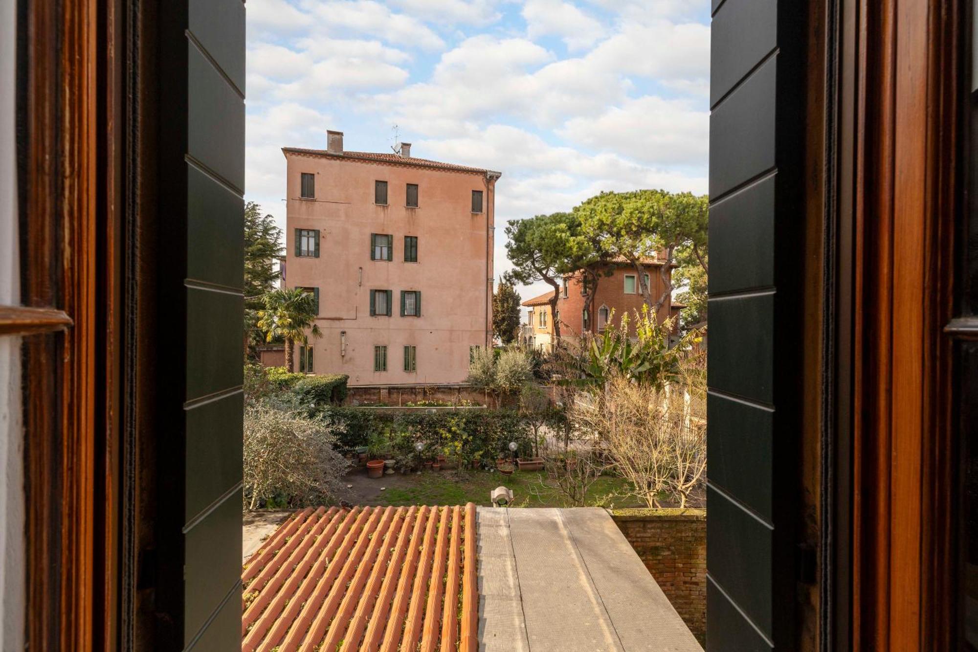Bed And Breakfast Casa Delle Rose Lido Venezia Lido di Venezia Eksteriør bilde